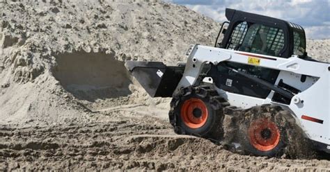 how much do you charge for skid steer work|hourly rate for bobcat work.